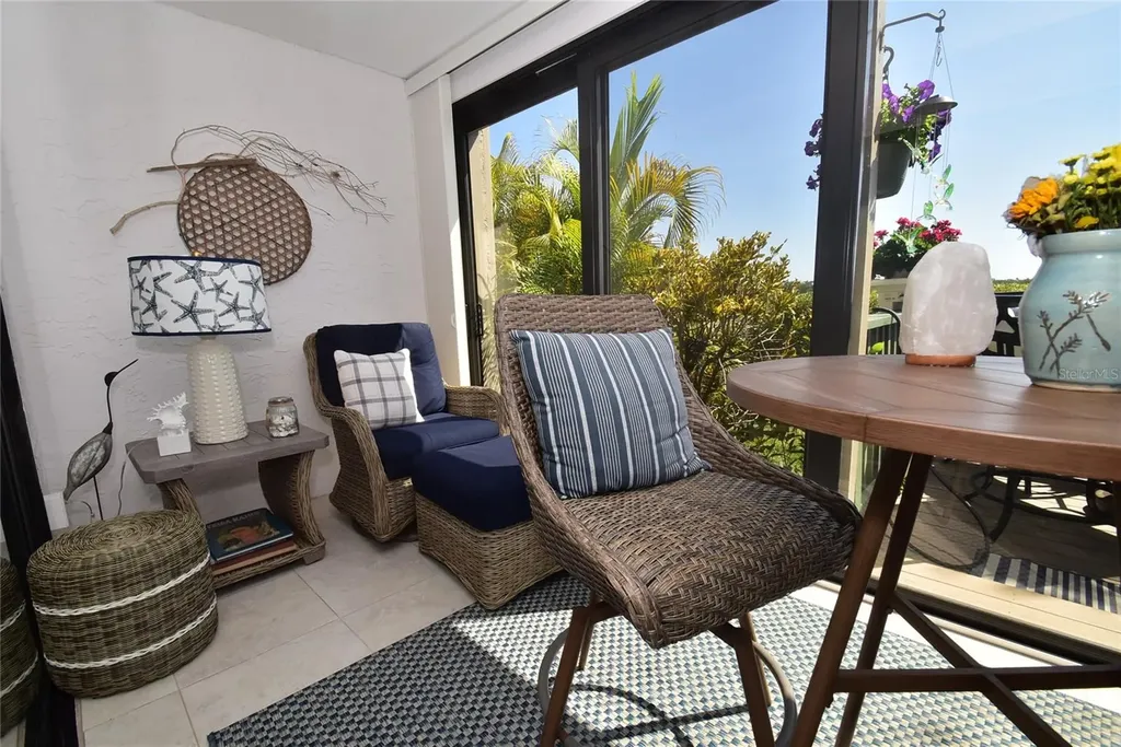 1510 Pelican Point Drive Sarasota FL 34231