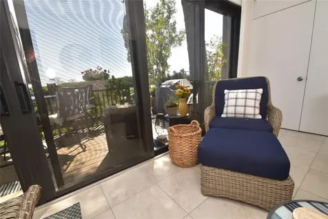 1510 Pelican Point Drive Sarasota FL 34231