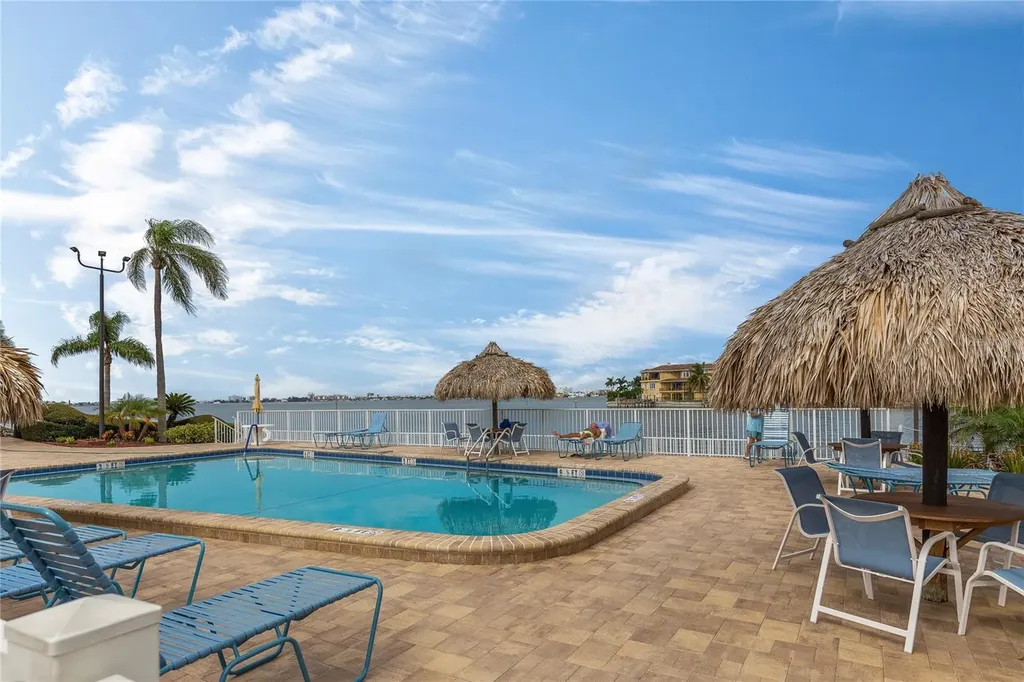 2850 59th Street S Gulfport FL 33707