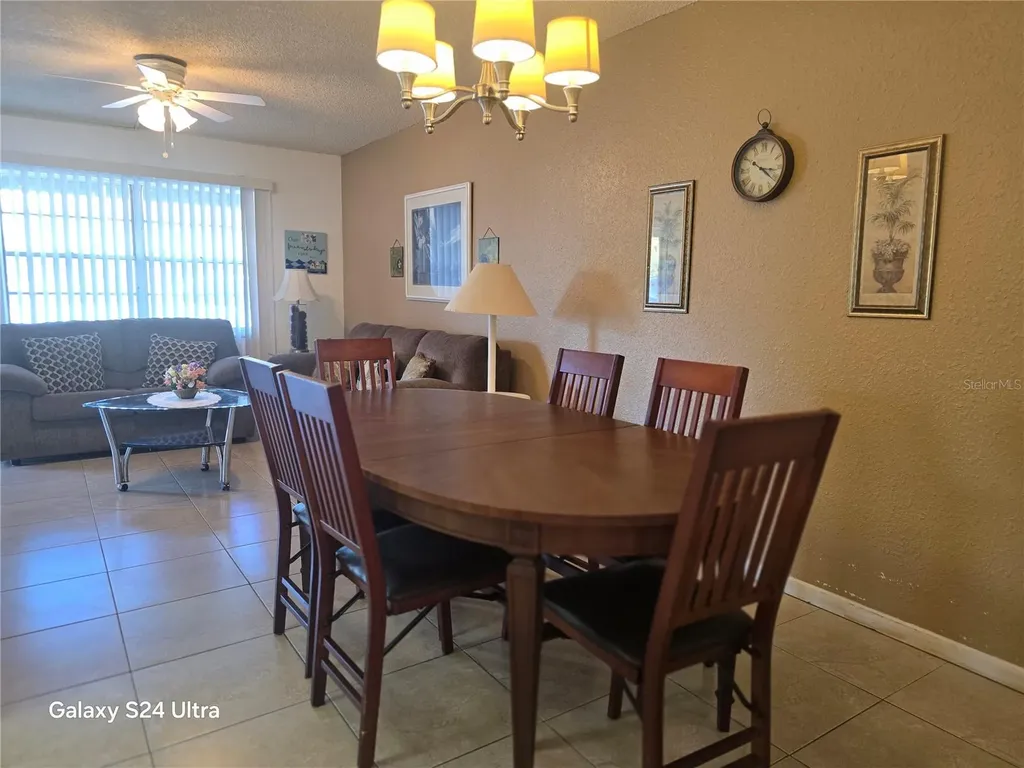 6044 22nd Avenue N St Petersburg FL 33710