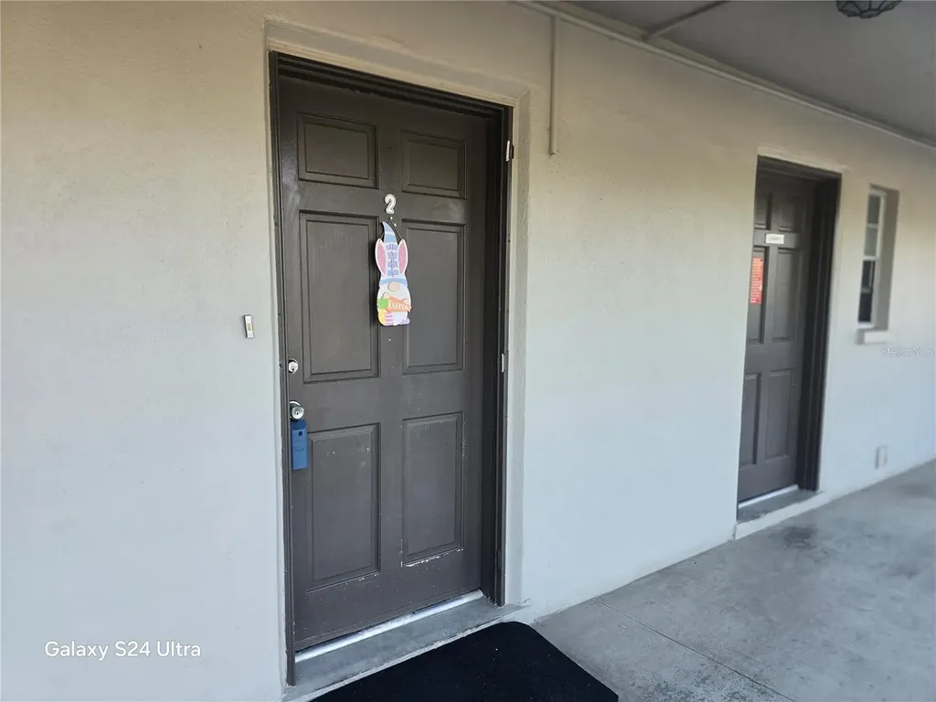 6044 22nd Avenue N St Petersburg FL 33710