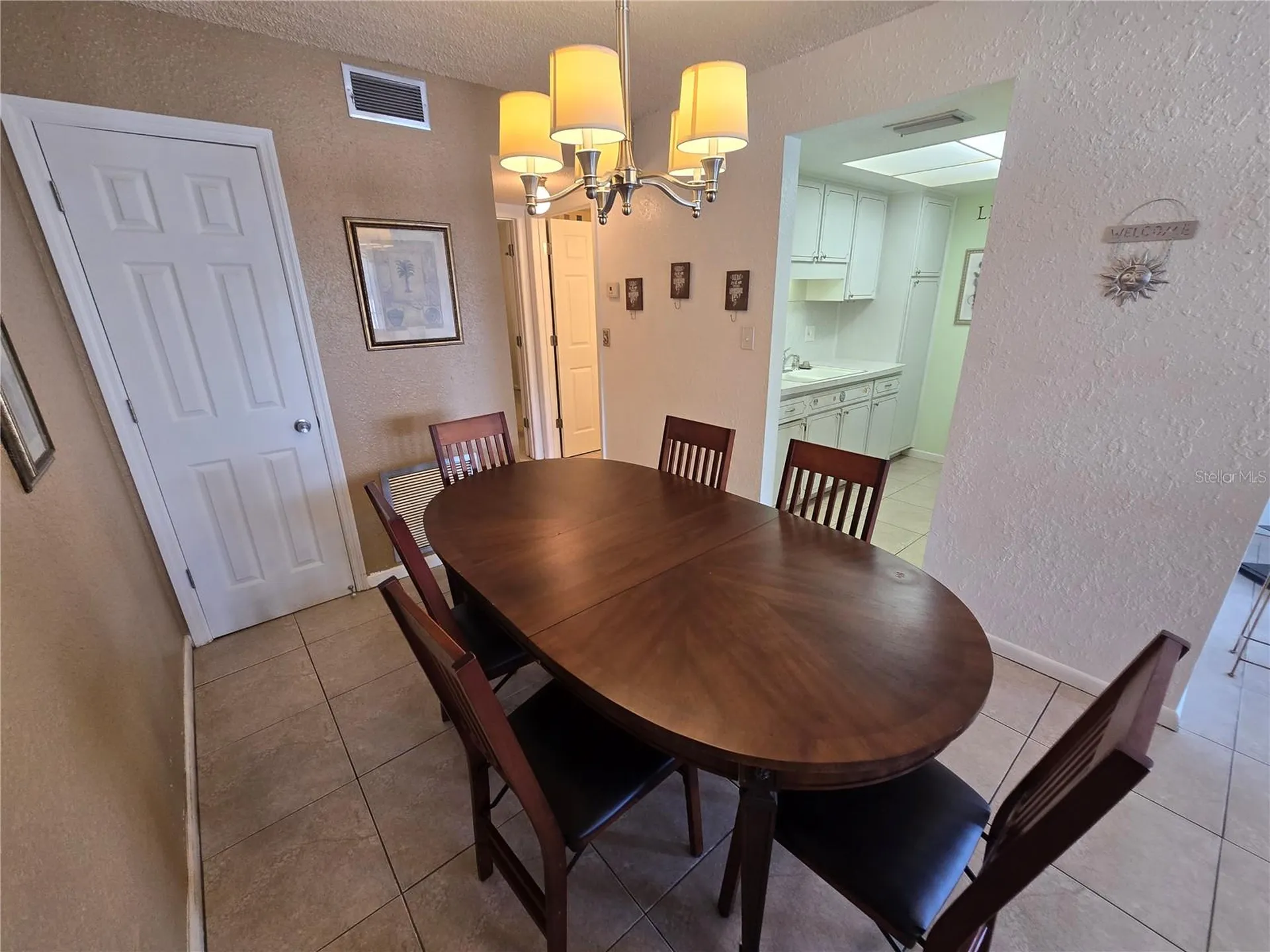 6044 22nd Avenue N St Petersburg FL 33710