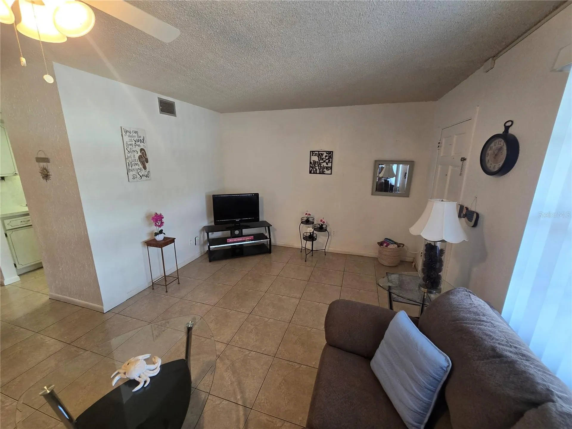 6044 22nd Avenue N St Petersburg FL 33710