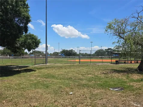 6044 22nd Avenue N St Petersburg FL 33710
