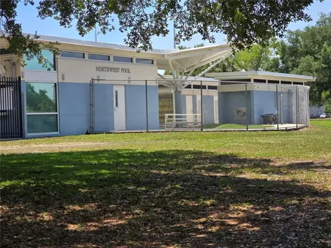 6044 22nd Avenue N St Petersburg FL 33710