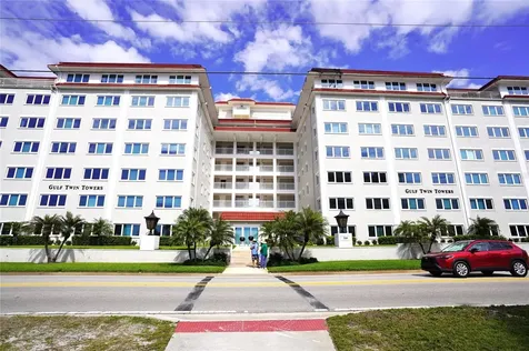 500 The Esplanade N Venice FL 34285