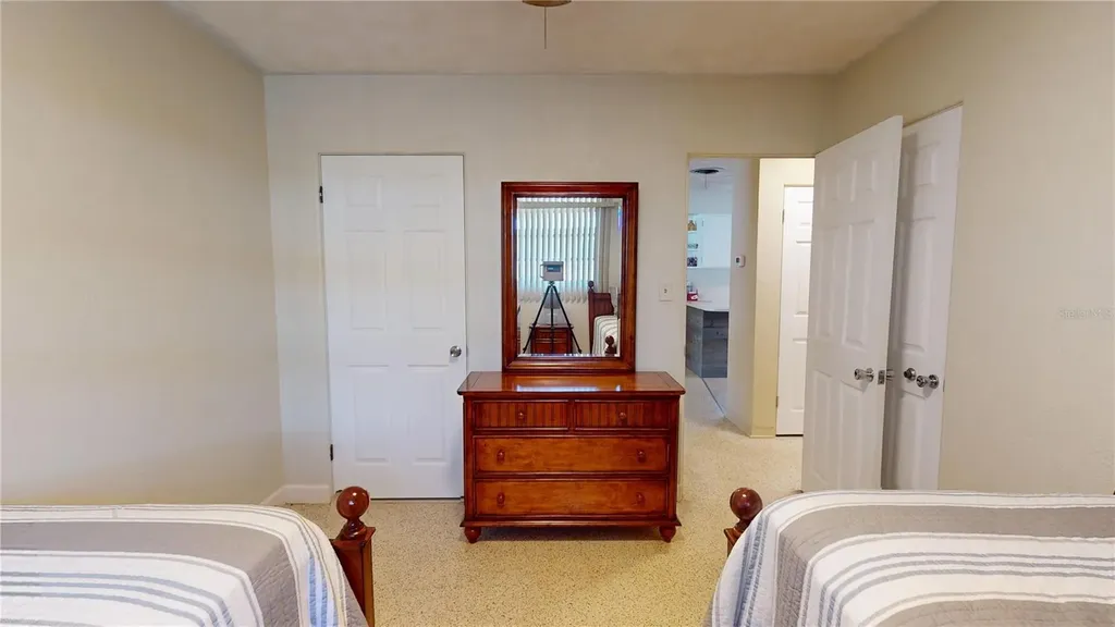 1950 Golfview Boulevard South Daytona FL 32119