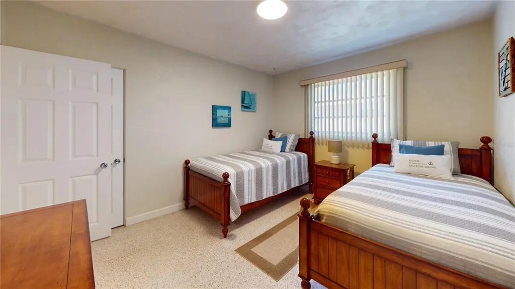 1950 Golfview Boulevard South Daytona FL 32119
