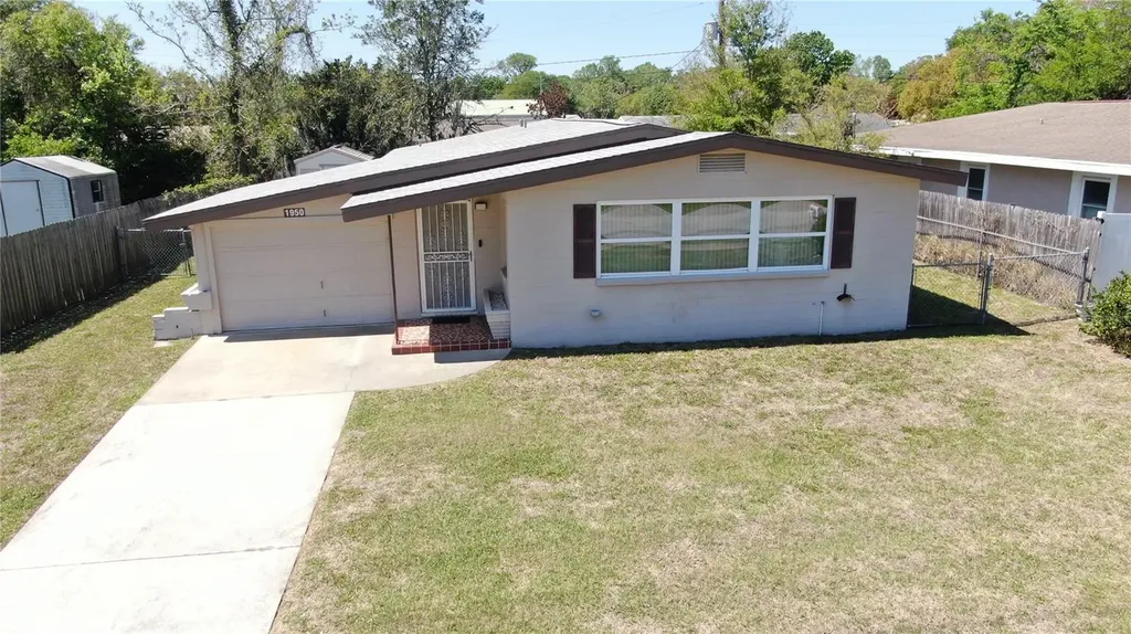 1950 Golfview Boulevard South Daytona FL 32119