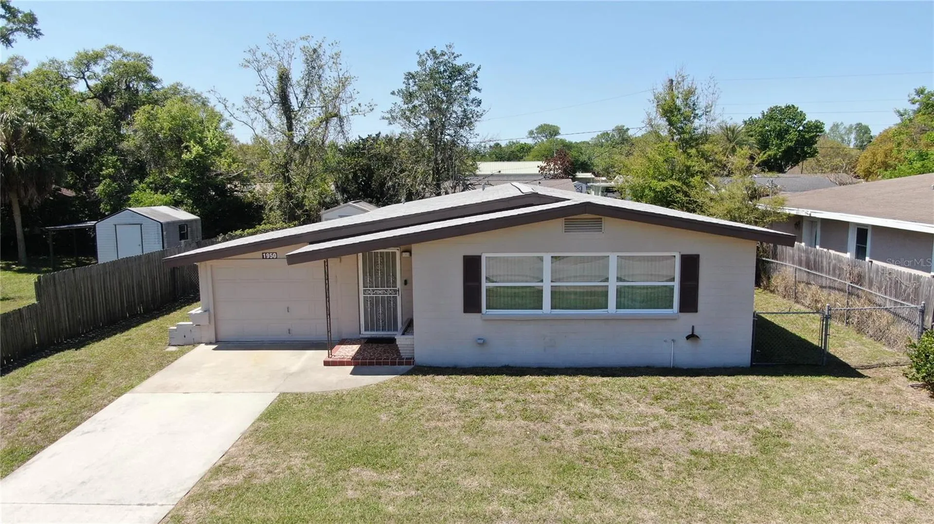 1950 Golfview Boulevard South Daytona FL 32119