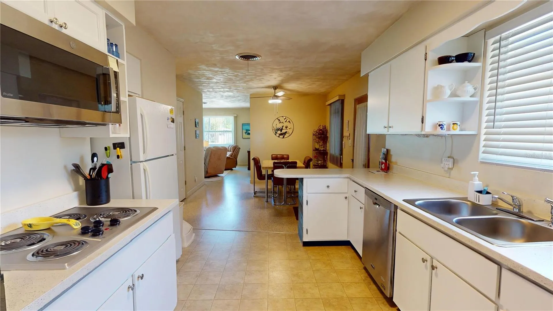 1950 Golfview Boulevard South Daytona FL 32119