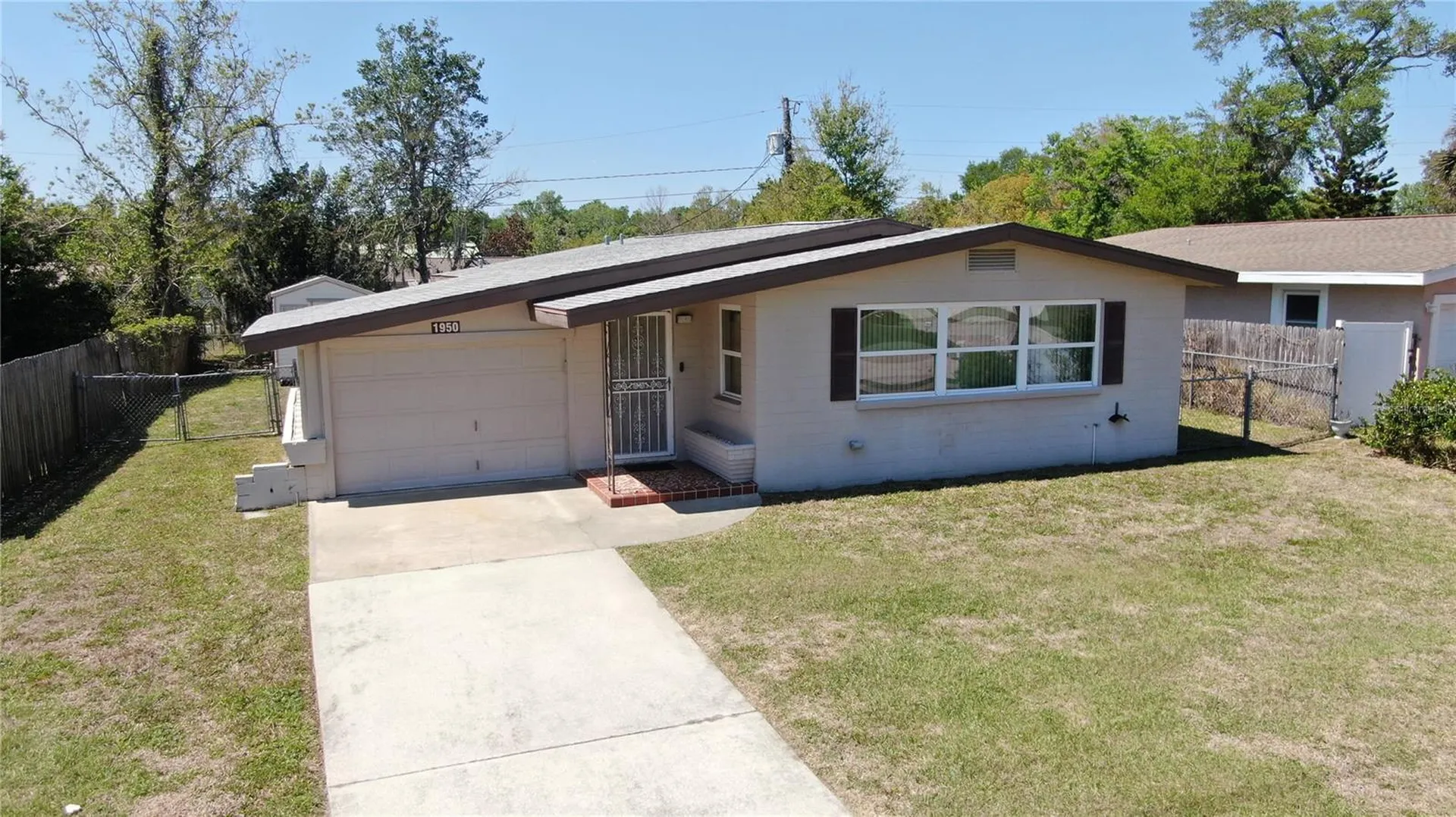 1950 Golfview Boulevard South Daytona FL 32119