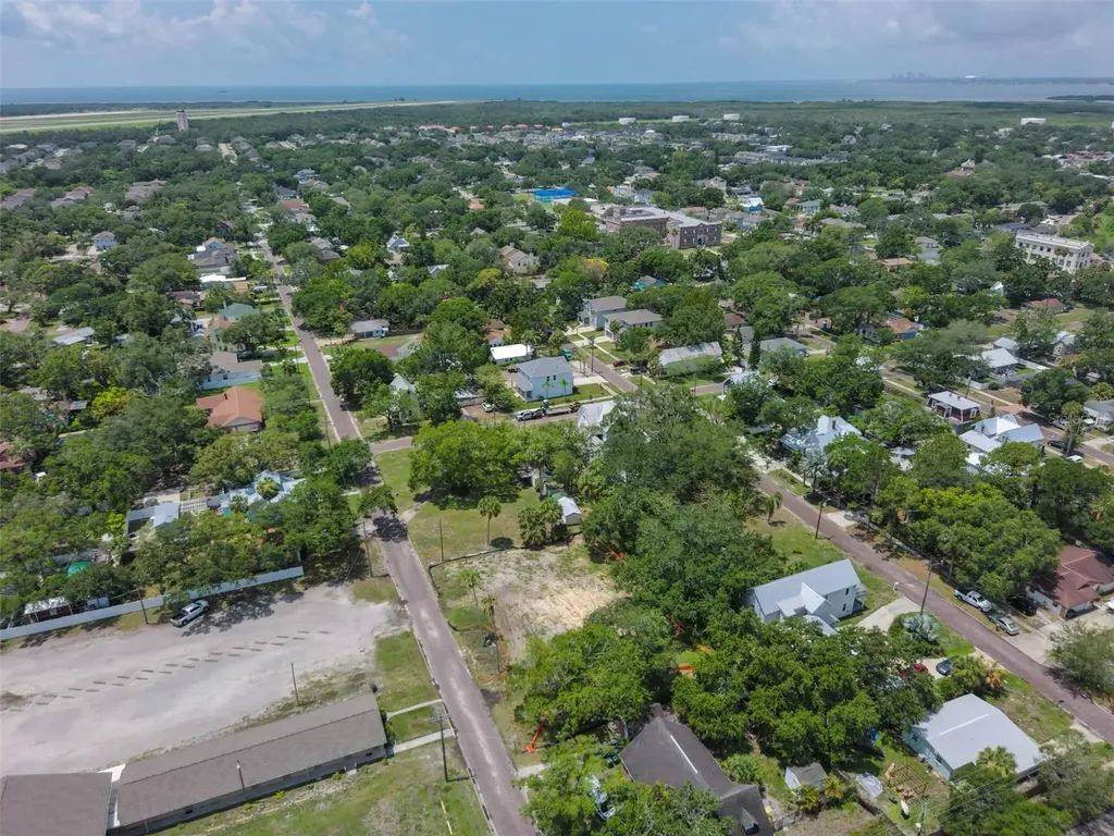 6909 S Sparkman Street Tampa FL 33616