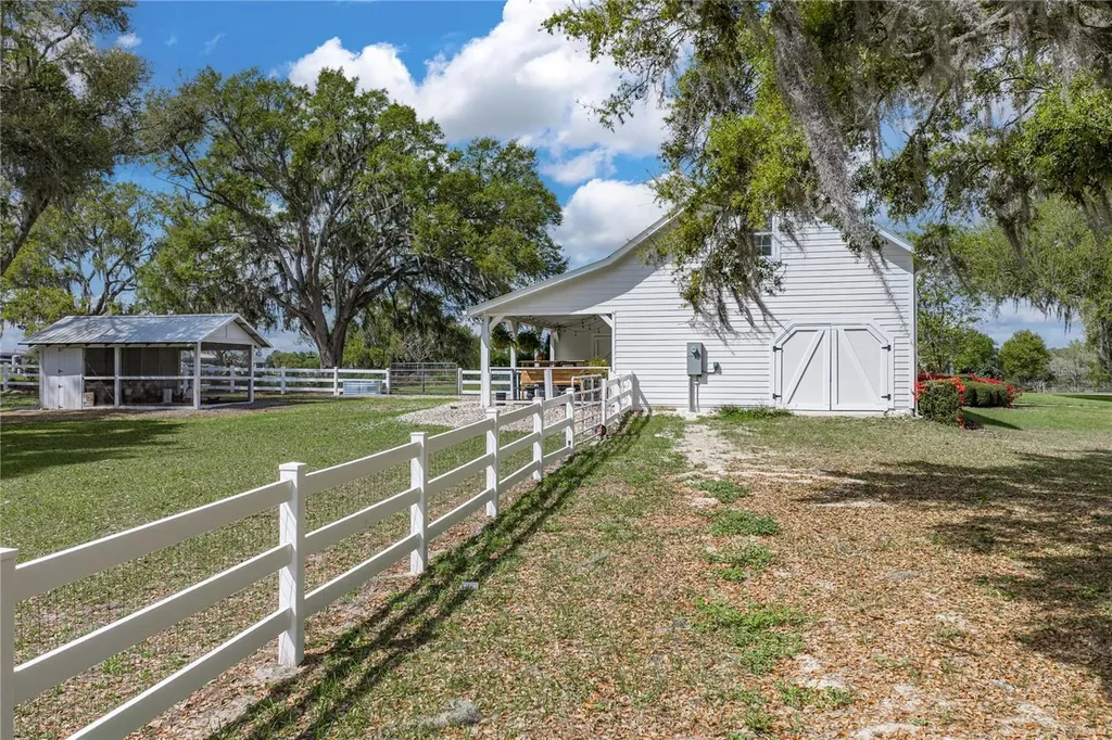 34428 Mission Valley Drive Dade City FL 33525