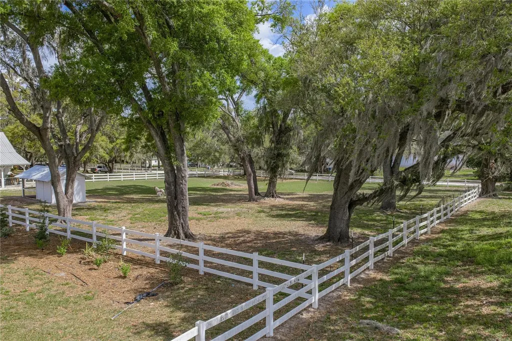 34428 Mission Valley Drive Dade City FL 33525