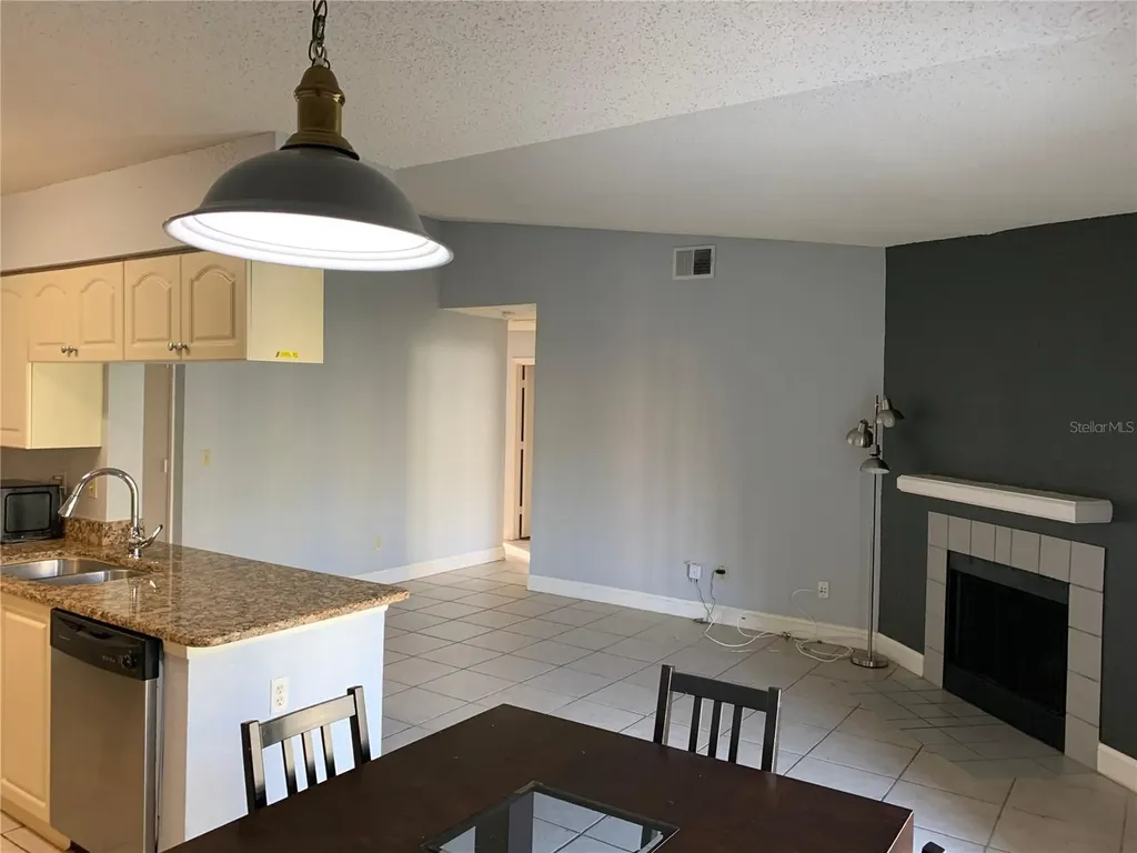 2550 N Alafaya Trail Orlando FL 32826