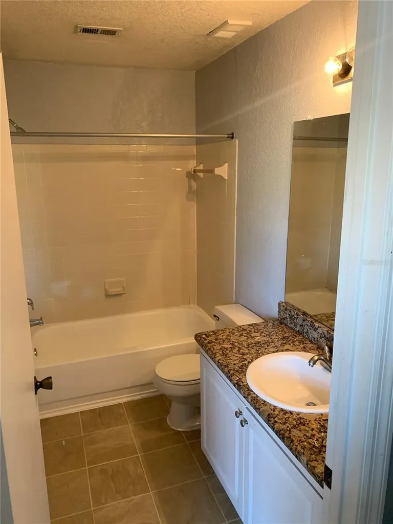 2550 N Alafaya Trail Orlando FL 32826