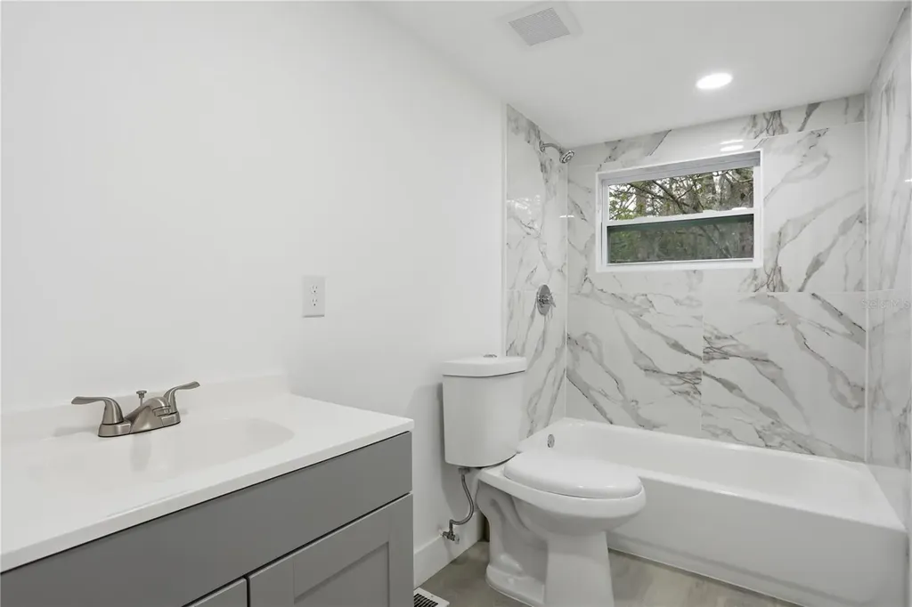1605 8th Street Orlando FL 32820