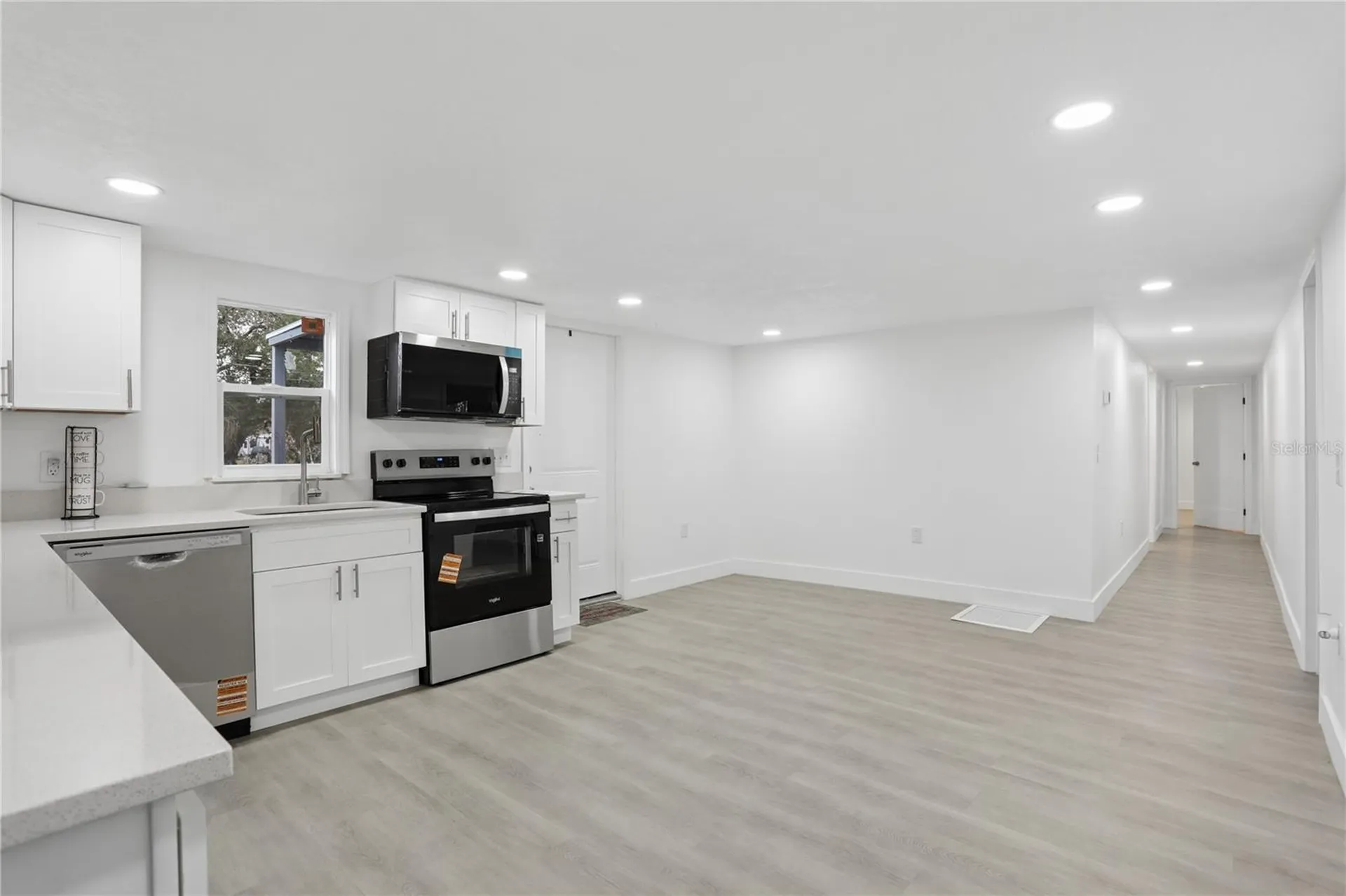 1605 8th Street Orlando FL 32820