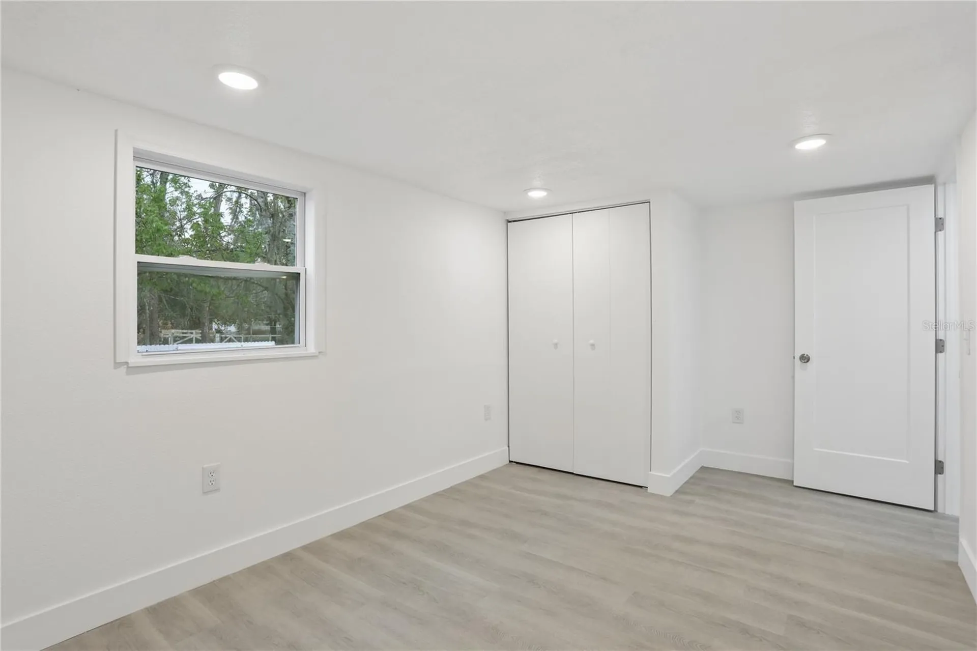 1605 8th Street Orlando FL 32820