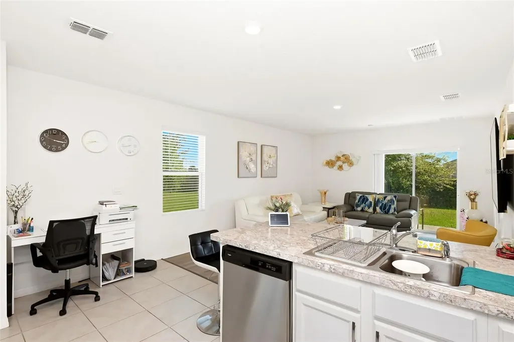 1791 Post Oak Drive Davenport FL 33837