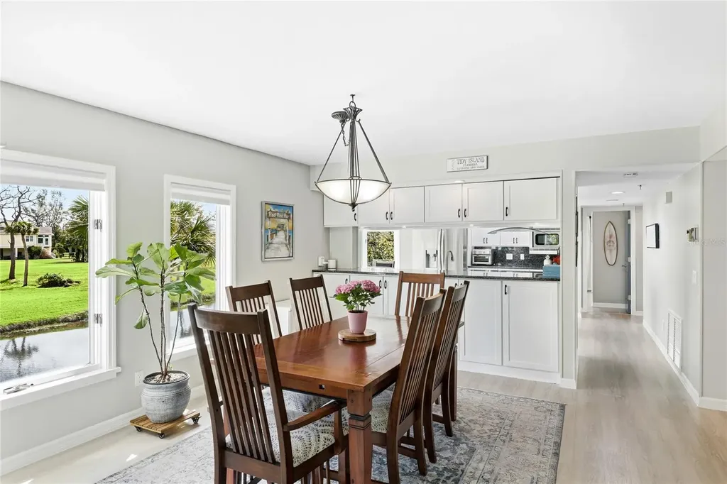 120 Tidy Island Boulevard Bradenton FL 34210