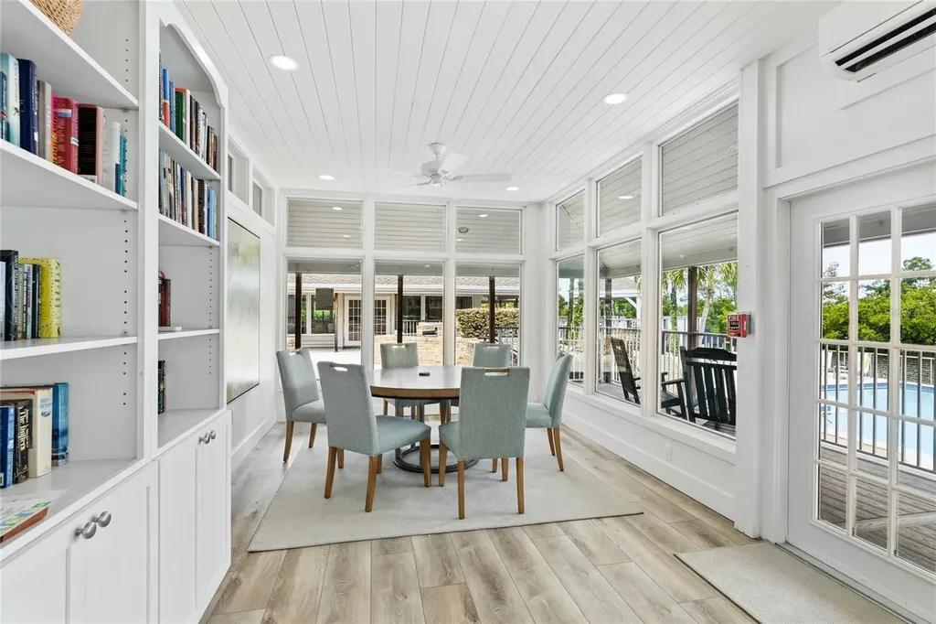 120 Tidy Island Boulevard Bradenton FL 34210