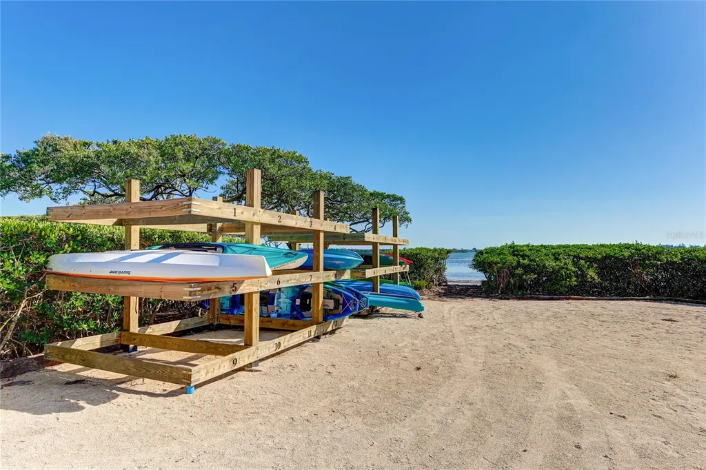 120 Tidy Island Boulevard Bradenton FL 34210