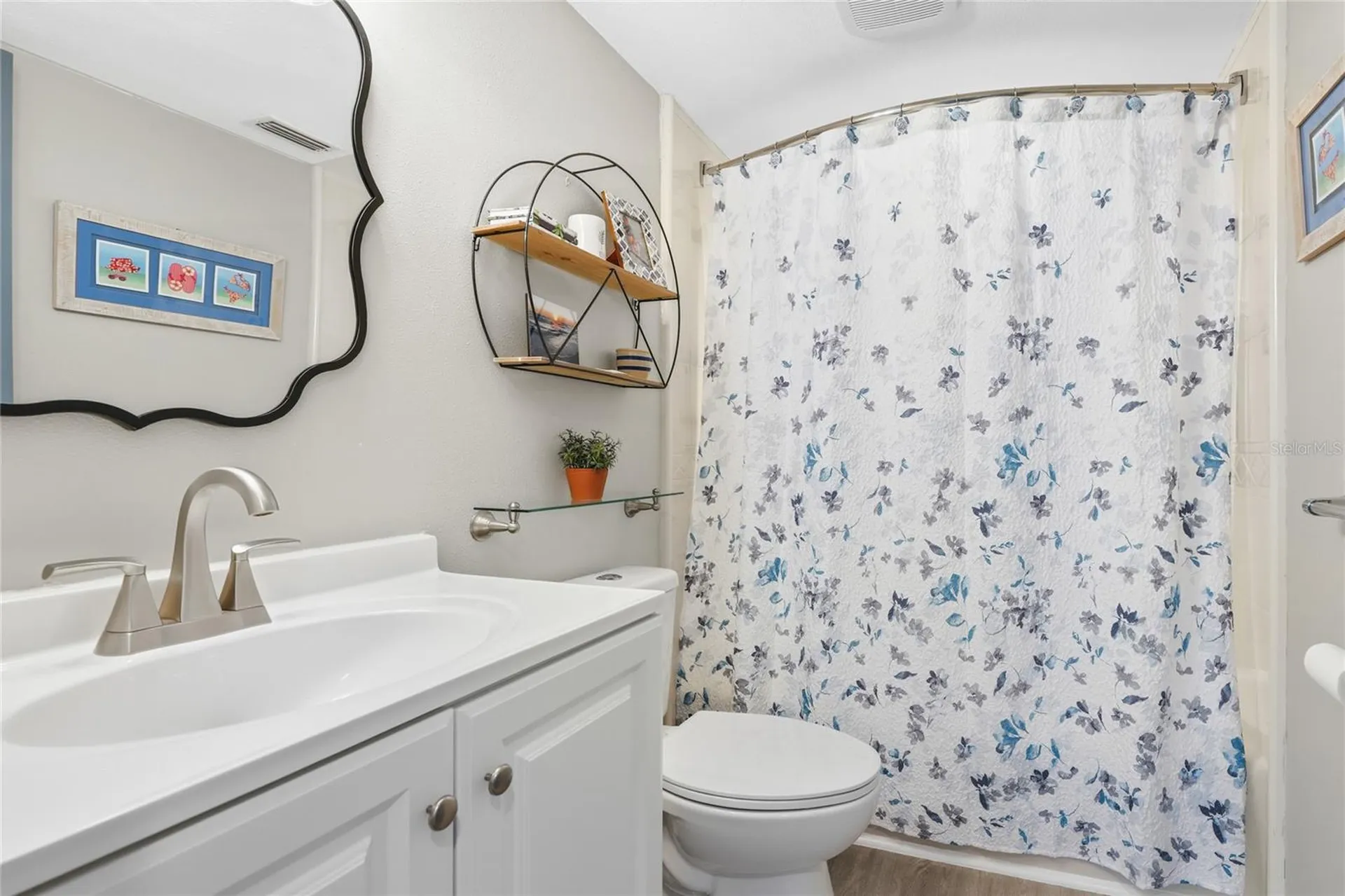 120 Tidy Island Boulevard Bradenton FL 34210