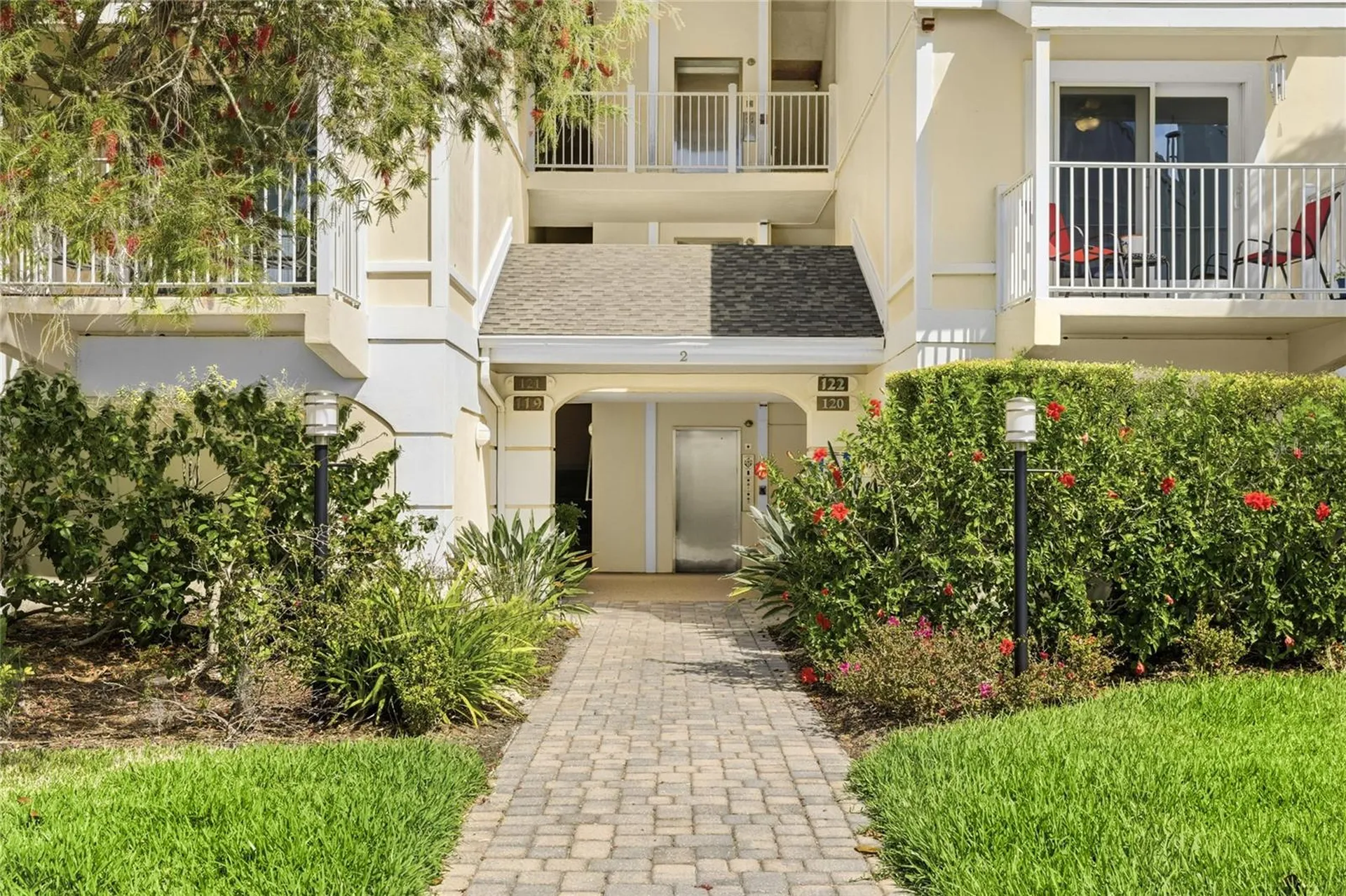 120 Tidy Island Boulevard Bradenton FL 34210