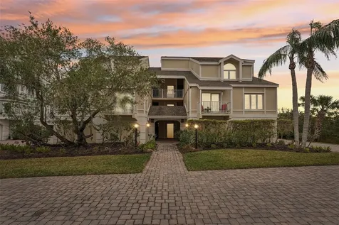 120 Tidy Island Boulevard Bradenton FL 34210