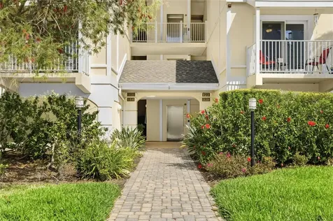 120 Tidy Island Boulevard Bradenton FL 34210