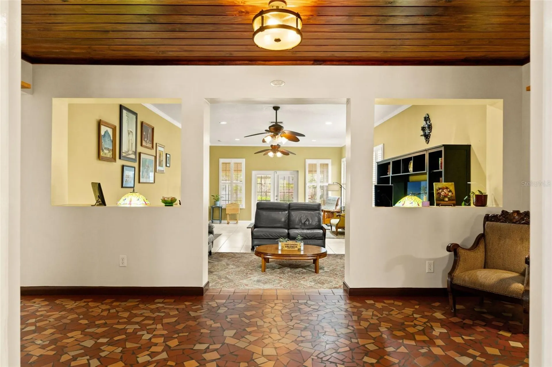 1202 W Coral Street Tampa FL 33602