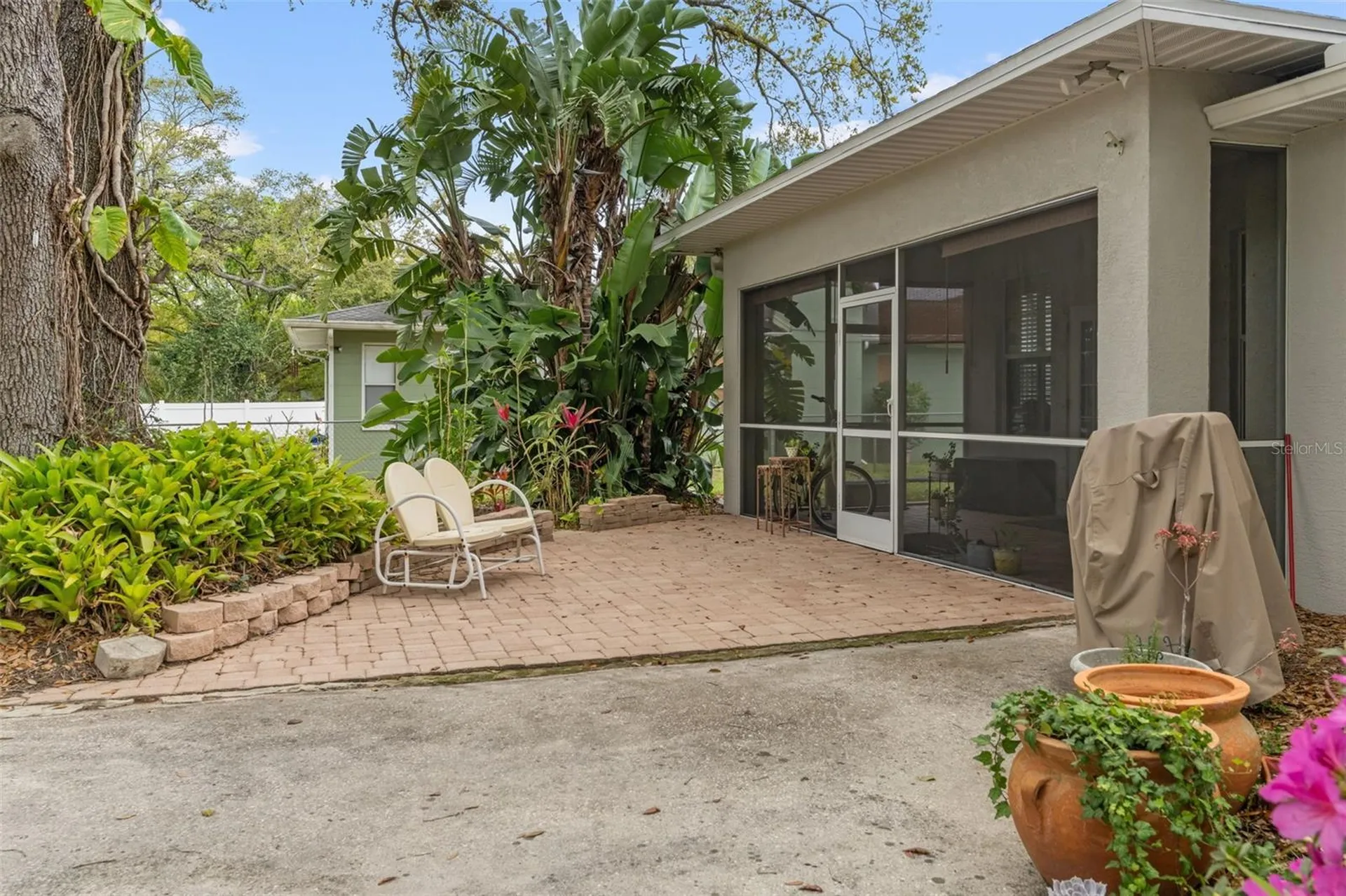 1202 W Coral Street Tampa FL 33602