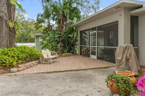 1202 W Coral Street Tampa FL 33602