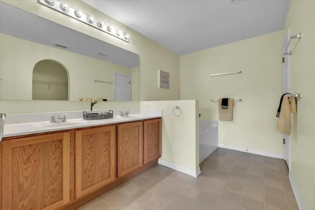 24483 Lakeside Manor Port Charlotte FL 33980