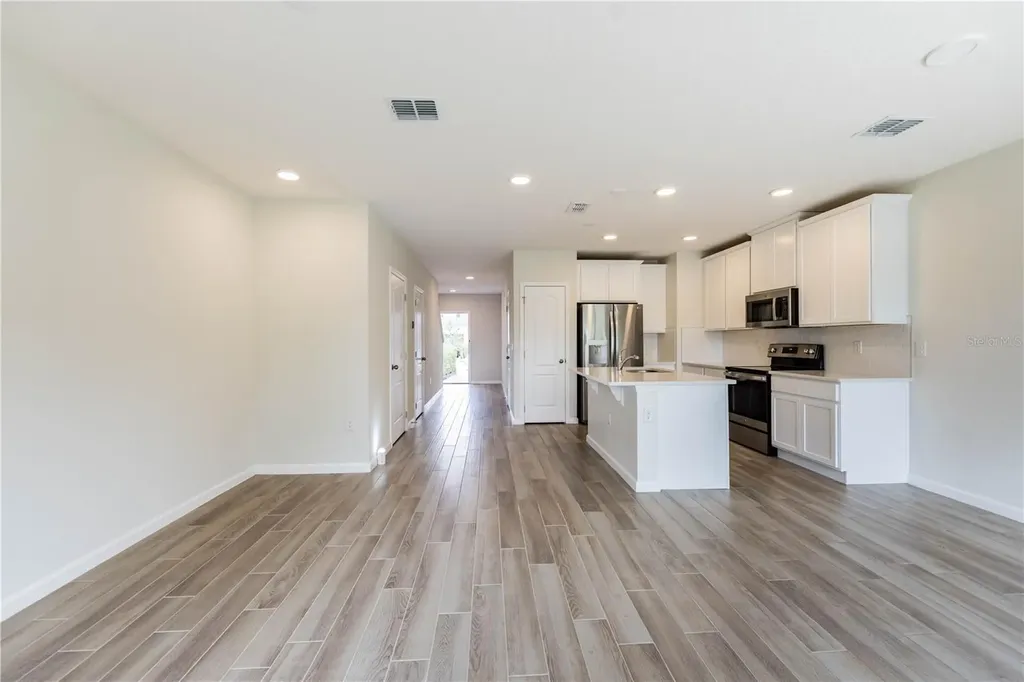 2879 Narcoossee Commons Way St Cloud FL 34771