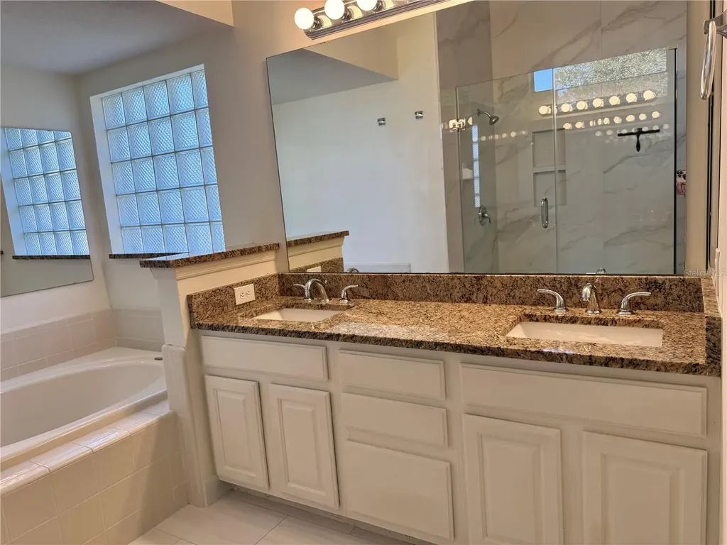 2637 Shinoak Drive Orlando FL 32837