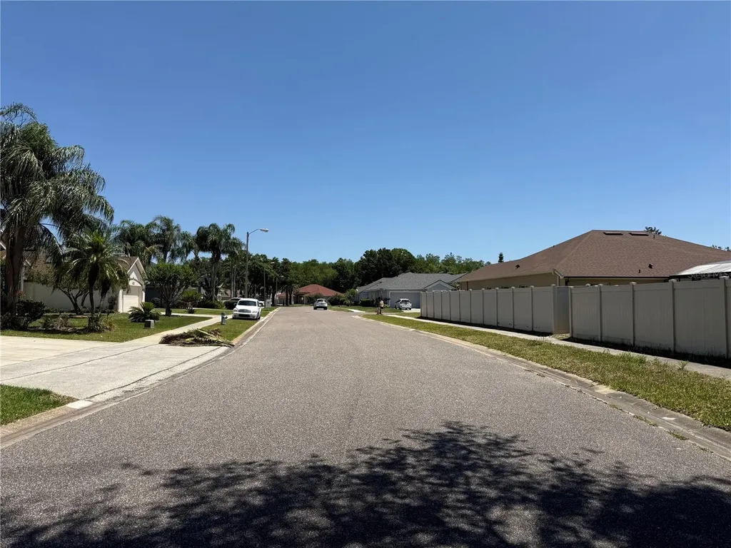 2637 Shinoak Drive Orlando FL 32837