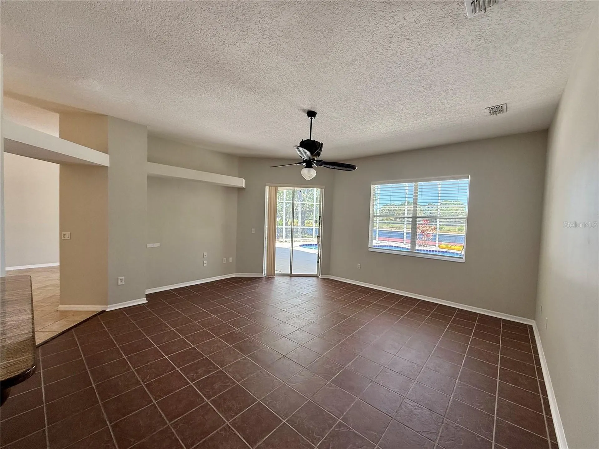 2637 Shinoak Drive Orlando FL 32837