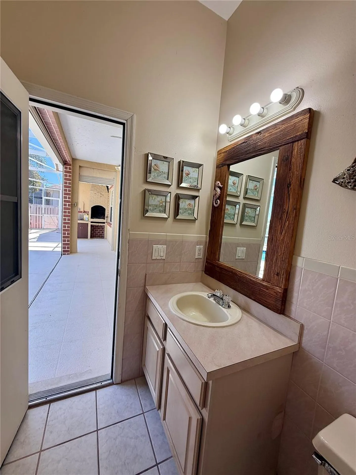 2637 Shinoak Drive Orlando FL 32837