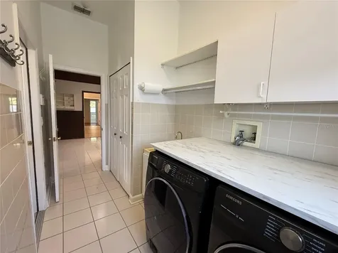2637 Shinoak Drive Orlando FL 32837