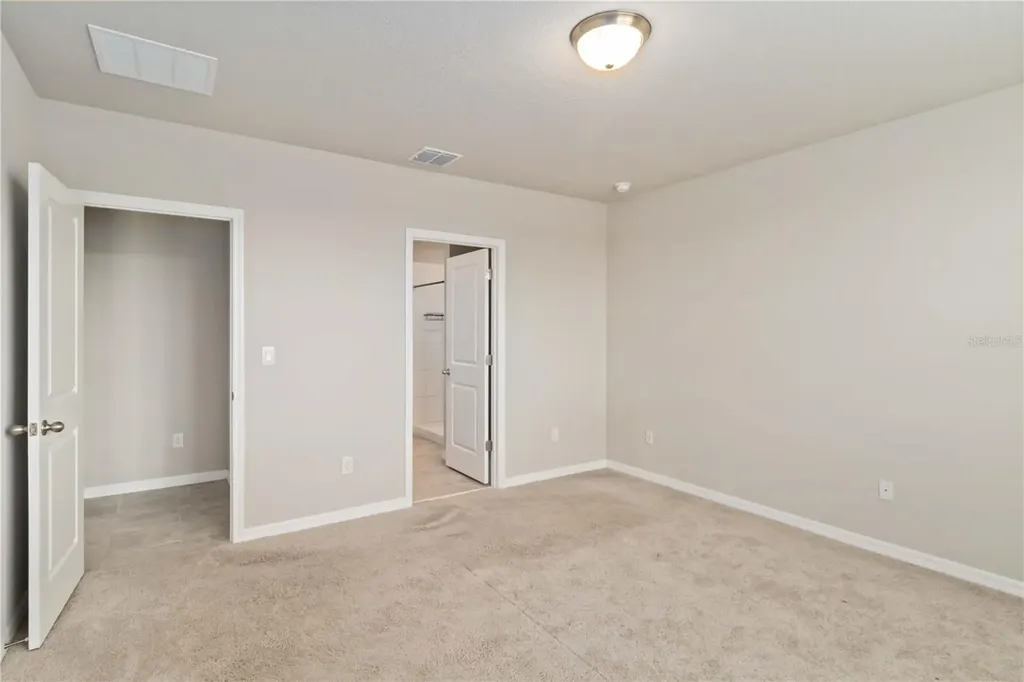 102 Lovely Court Plant City FL 33566