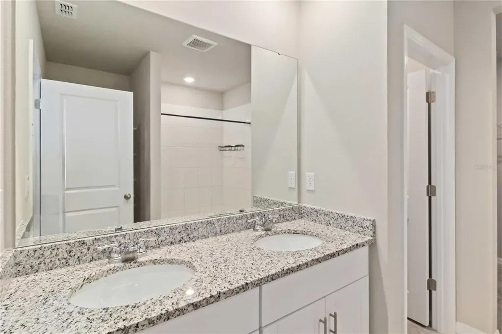 102 Lovely Court Plant City FL 33566