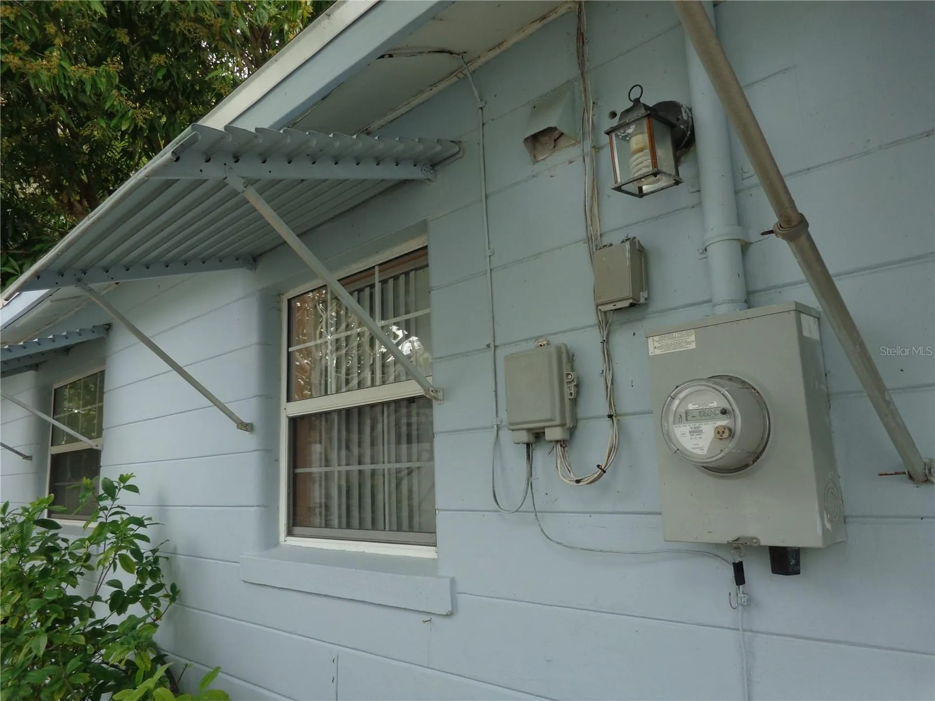 6165 26th Avenue N St Petersburg FL 33710