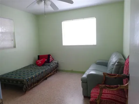 6165 26th Avenue N St Petersburg FL 33710