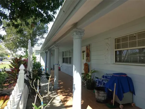 6165 26th Avenue N St Petersburg FL 33710