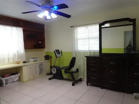 6165 26th Avenue N St Petersburg FL 33710