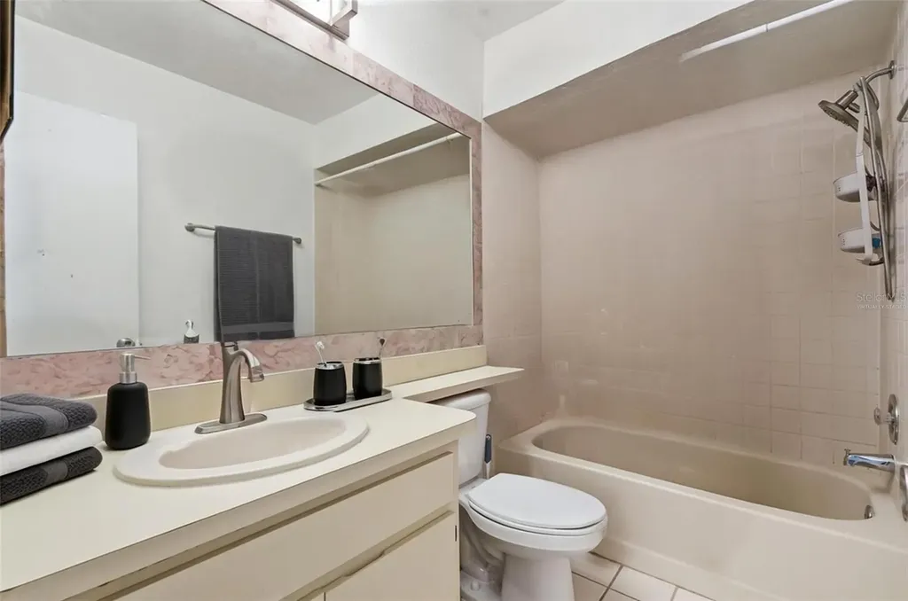 16143 Rambling Vine Drive E Tampa FL 33624
