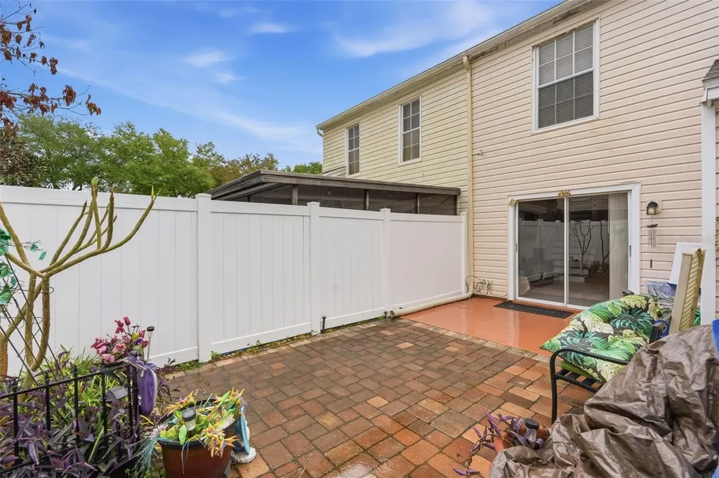 16143 Rambling Vine Drive E Tampa FL 33624